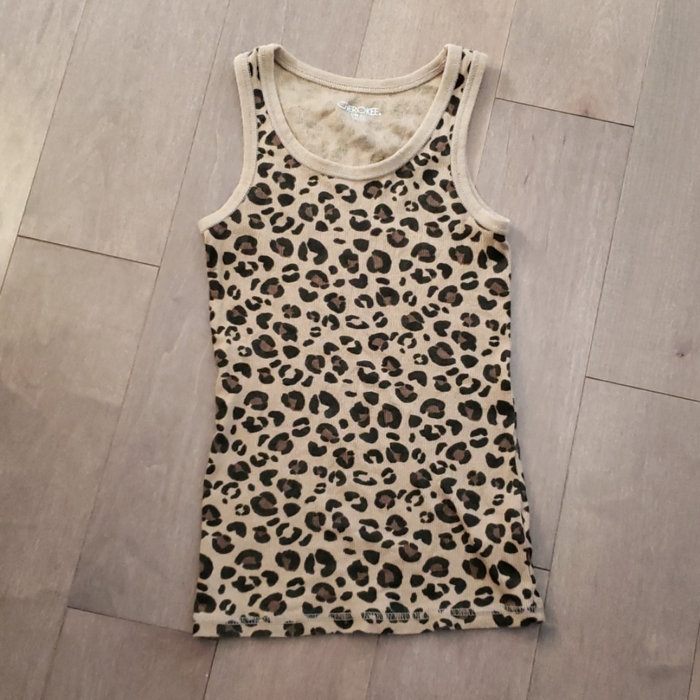 🌷Cherokee leapard print tank top